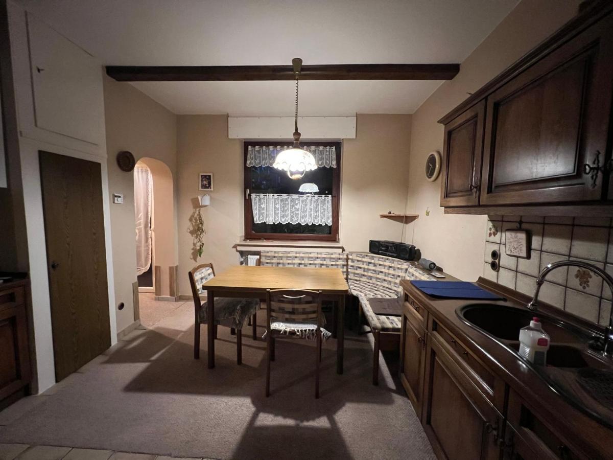 Duisburg Feelhome, Flughafen Nah,3-Schlafzimmer, Dusche Ebenerdig, Zentral, Wifi, Ground Floor Exteriör bild