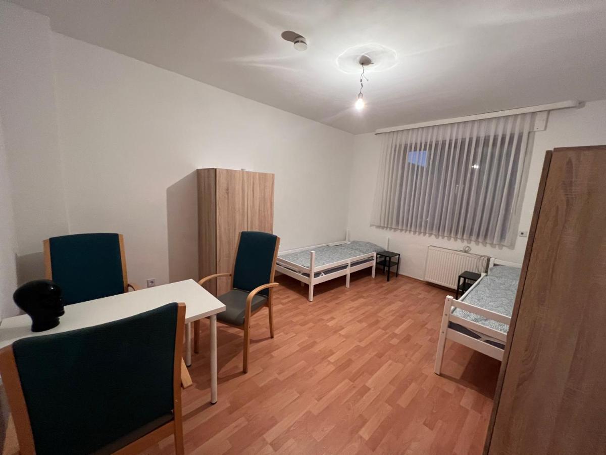 Duisburg Feelhome, Flughafen Nah,3-Schlafzimmer, Dusche Ebenerdig, Zentral, Wifi, Ground Floor Exteriör bild