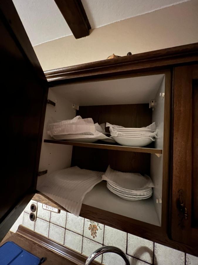 Duisburg Feelhome, Flughafen Nah,3-Schlafzimmer, Dusche Ebenerdig, Zentral, Wifi, Ground Floor Exteriör bild